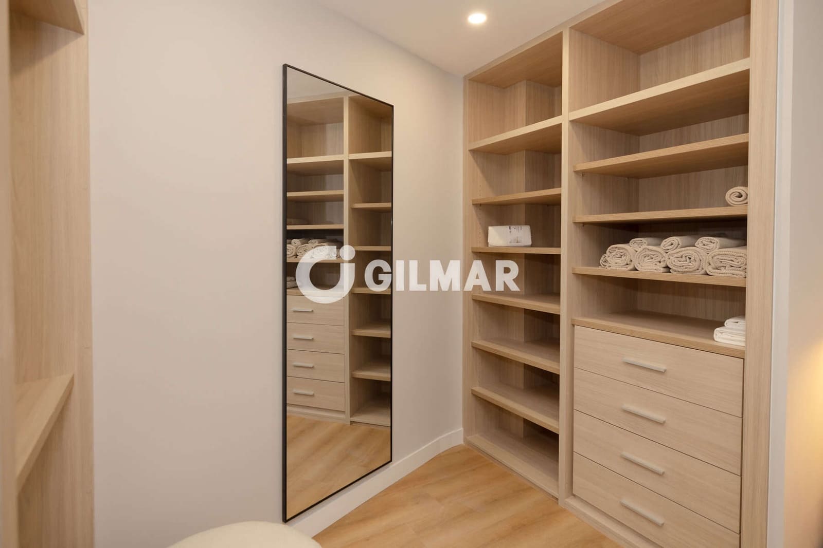 3 soverom Rekkehus til salgs i Estepona - € 897 000 (Ref: 9816528)