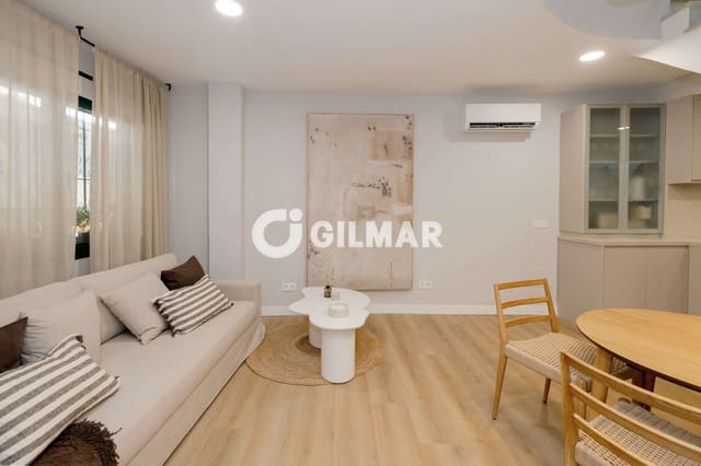 3 soverom Rekkehus til salgs i Zona Calvario, Estepona - € 897 000 (Ref: 9816528)