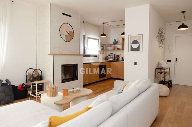 2 sypialnia Mieszkanie na sprzedaż w Puerto Banus, Marbella z basenem garażem - 1 100 000 € (Ref: 9821599)