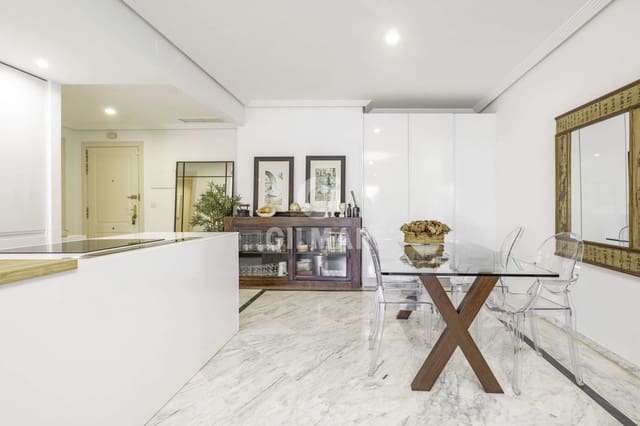 2 camera da letto Appartamento in vendita in Bahía de Marbella, Marbella con piscina garage - 646.000 € (Rif: 9821600)
