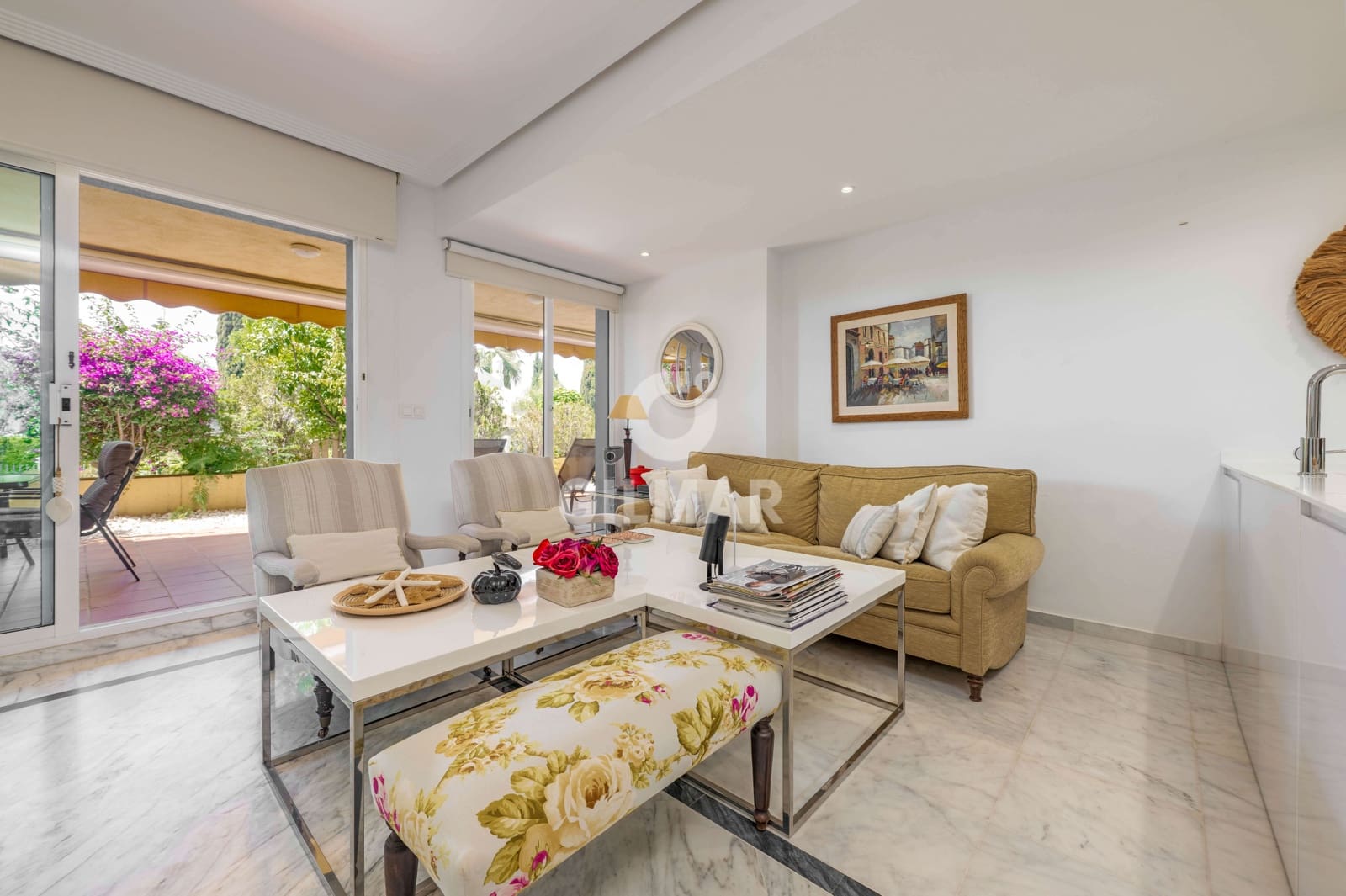 2 bedroom Flat for sale in Bahia de Marbella with pool garage - € 646,000 (Ref: 9821600)