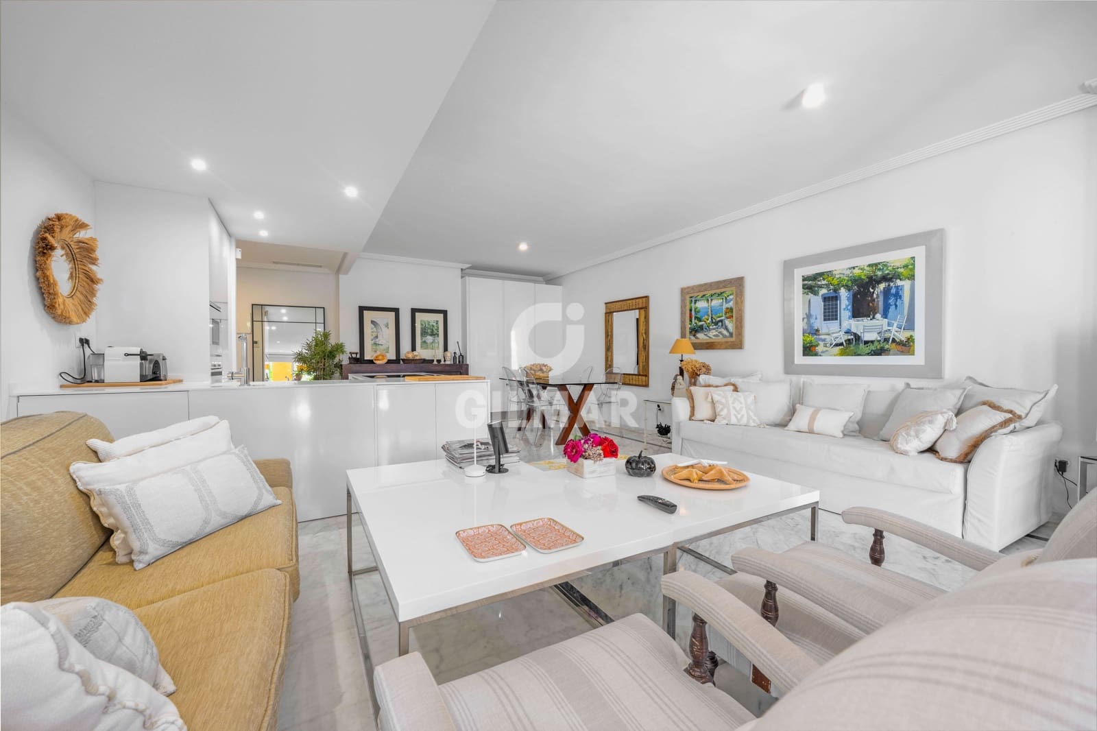 2 bedroom Flat for sale in Bahia de Marbella with pool garage - € 646,000 (Ref: 9821600)