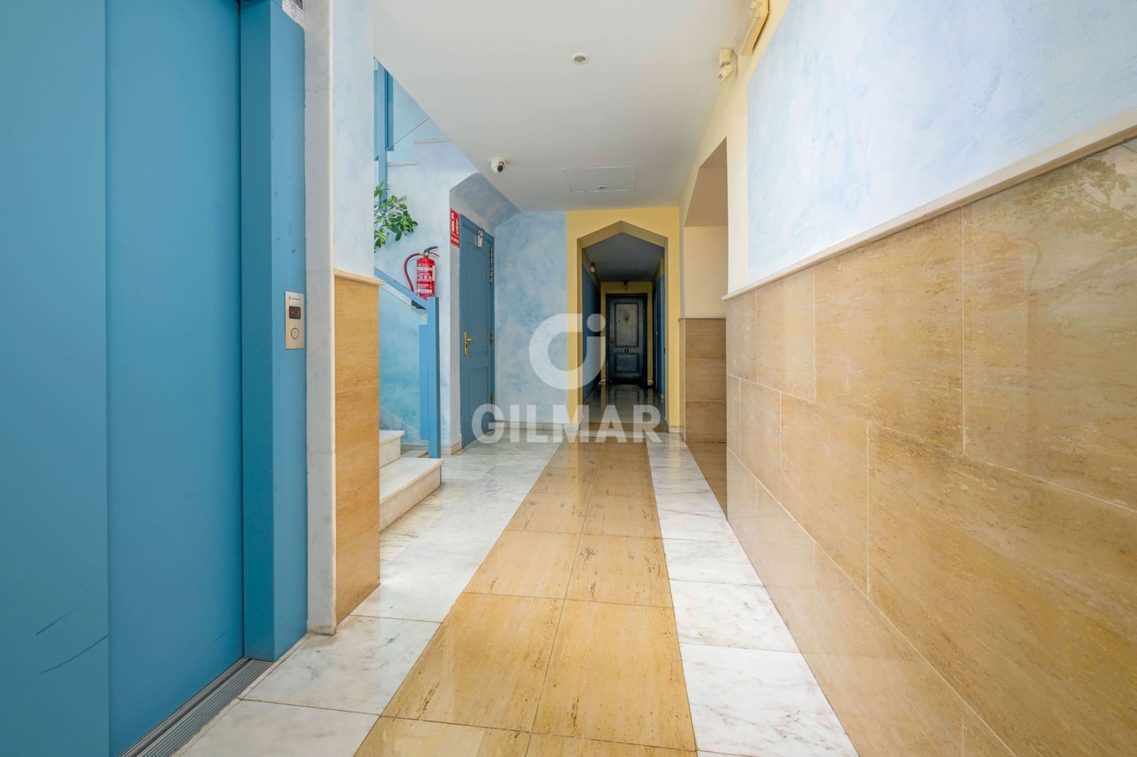 2 bedroom Flat for sale in Bahia de Marbella with pool garage - € 646,000 (Ref: 9821600)