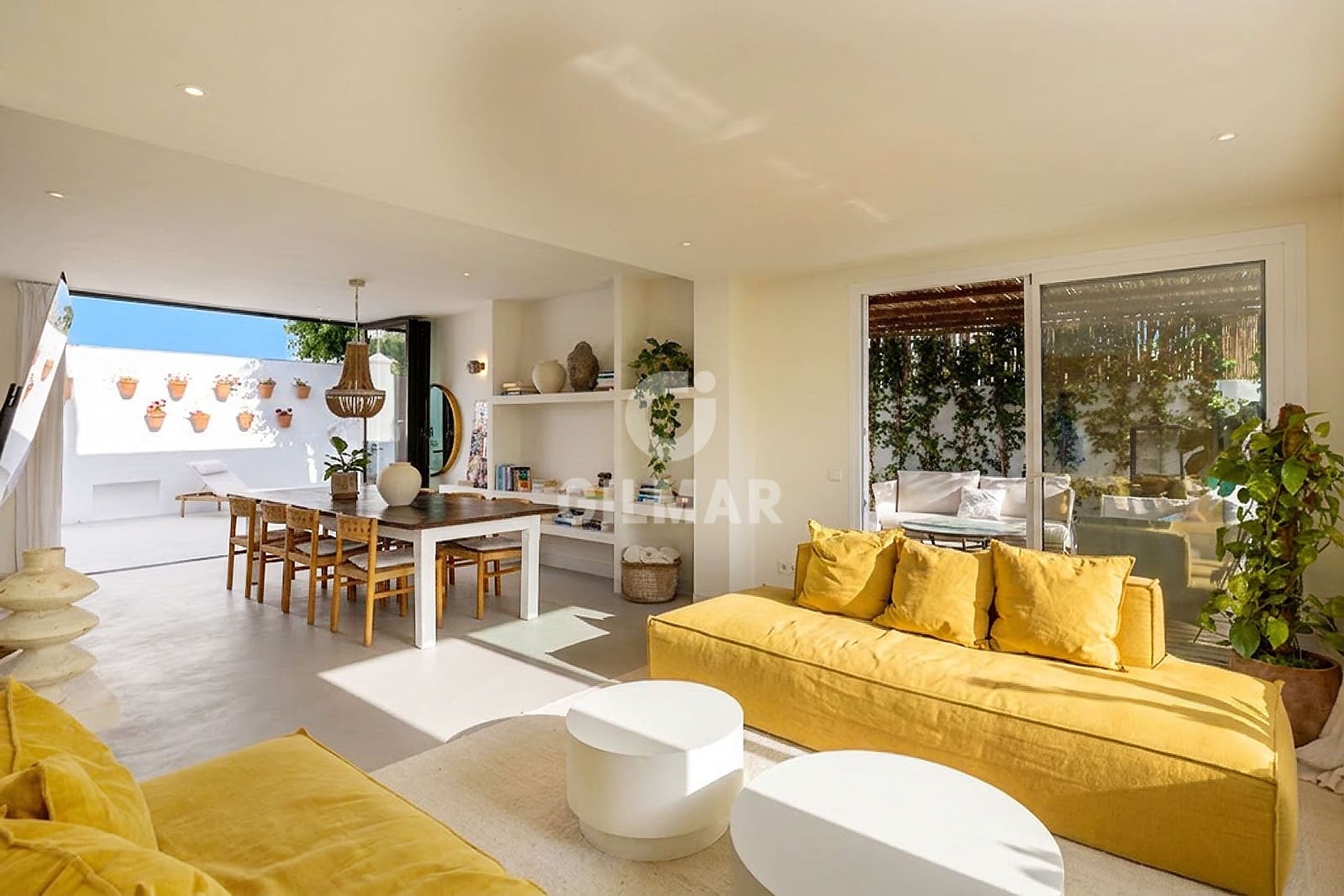 4 sypialnia Dom blizniak na sprzedaż w Marbella z basenem garażem - 1 295 000 € (Ref: 9821601)