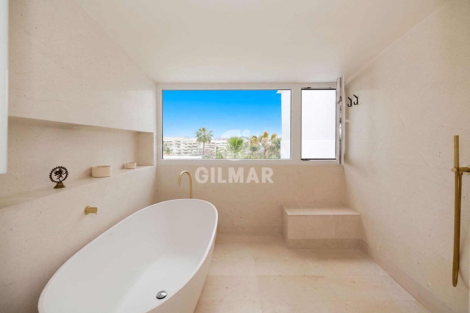 4 sypialnia Dom blizniak na sprzedaż w Marbella z basenem garażem - 1 295 000 € (Ref: 9821601)