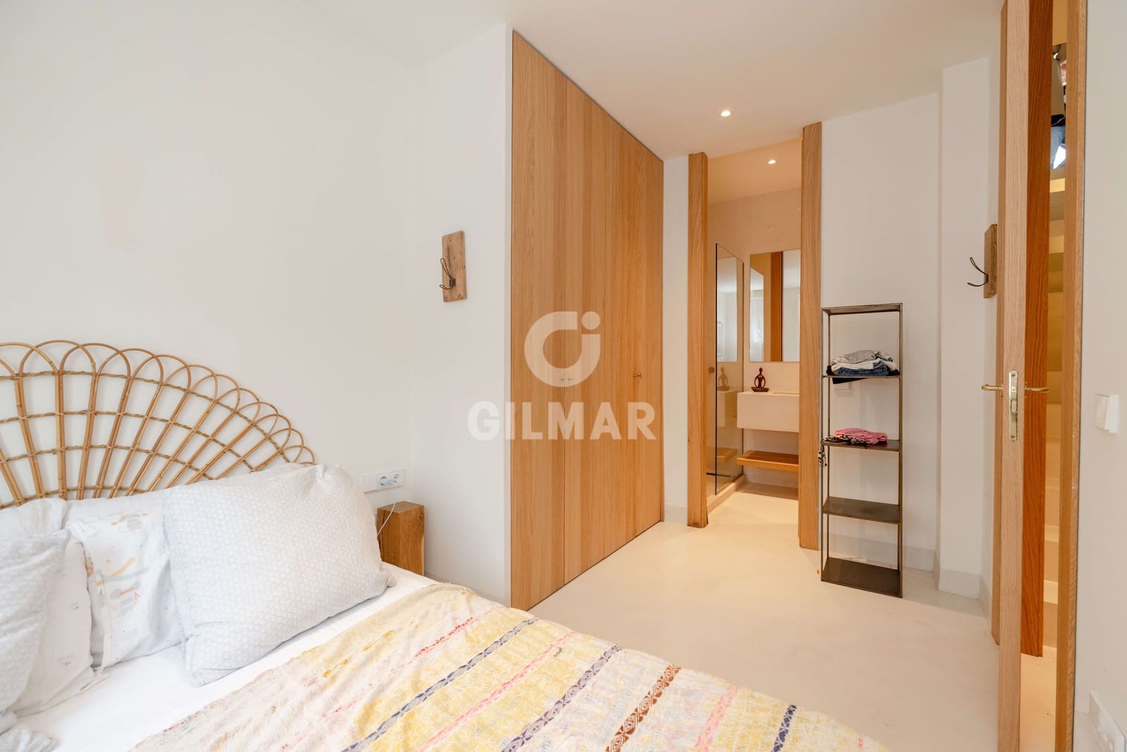 4 sypialnia Dom blizniak na sprzedaż w Marbella z basenem garażem - 1 295 000 € (Ref: 9821601)