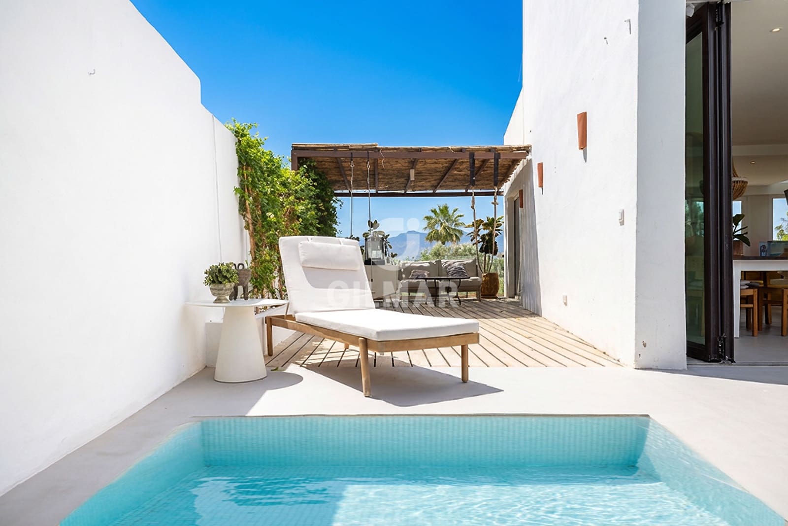 4 sypialnia Dom blizniak na sprzedaż w Marbella z basenem garażem - 1 295 000 € (Ref: 9821601)