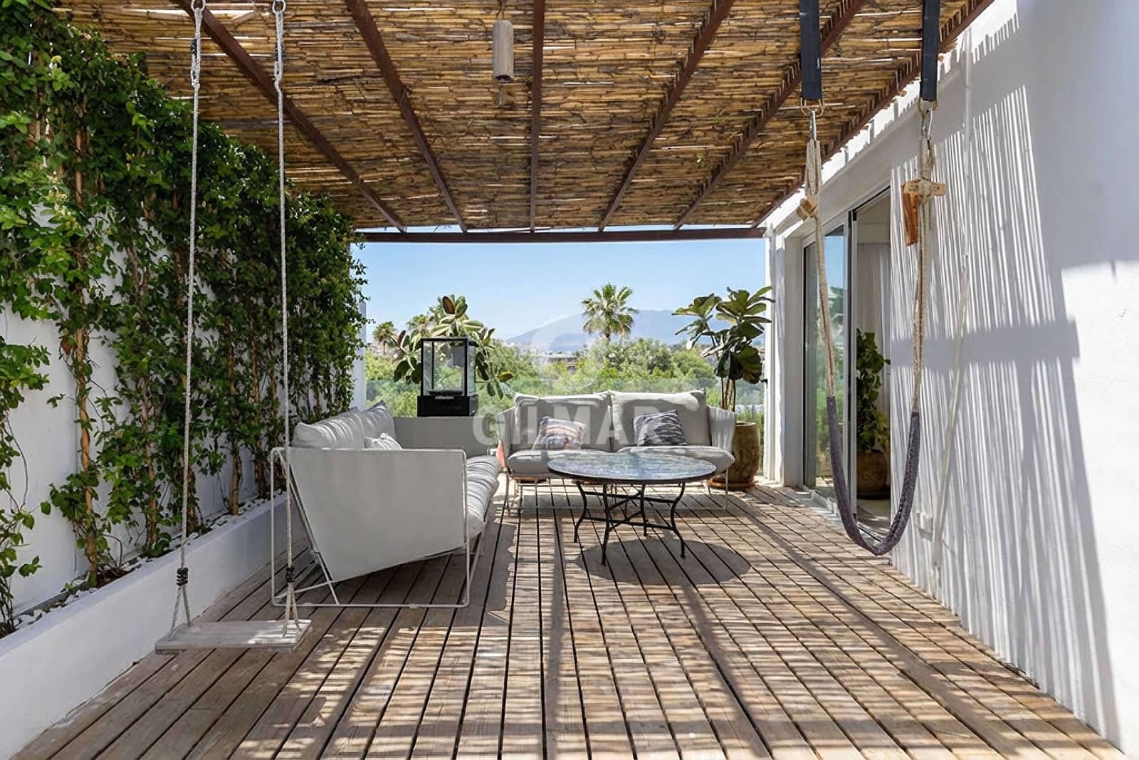 4 sypialnia Dom blizniak na sprzedaż w Marbella z basenem garażem - 1 295 000 € (Ref: 9821601)
