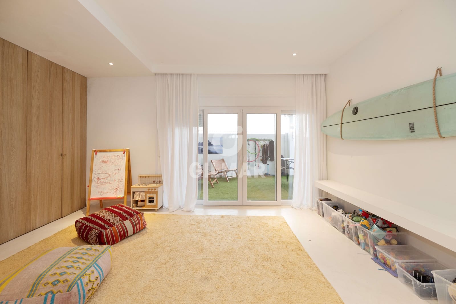 4 sypialnia Dom blizniak na sprzedaż w Marbella z basenem garażem - 1 295 000 € (Ref: 9821601)
