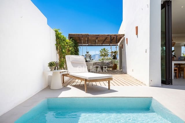 4 chambre Villa/Maison Semi-Mitoyenne à vendre à Guadalmina Alta, Marbella avec piscine garage - 1 295 000 € (Ref: 9821601)