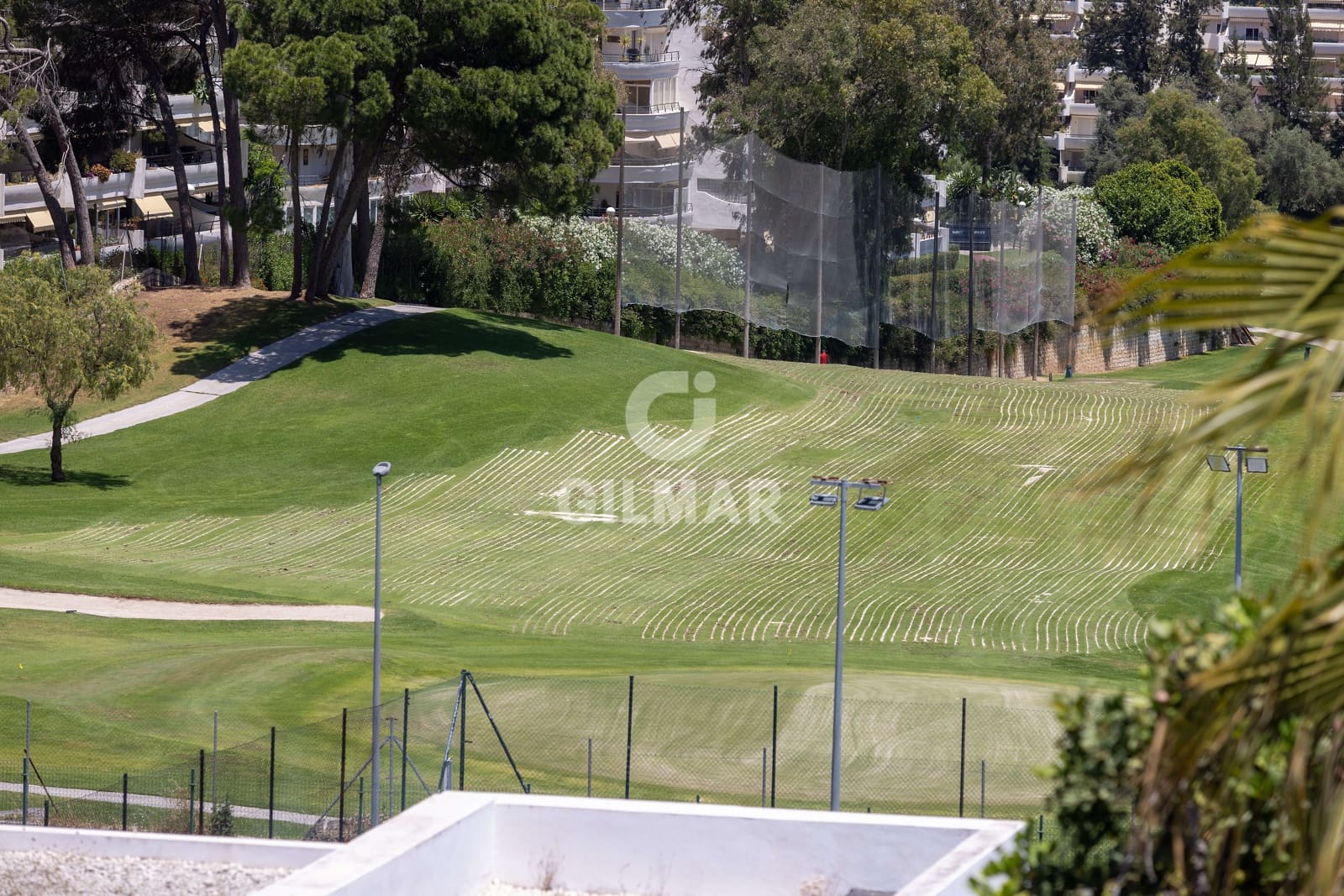 4 bedroom Semi-detached Villa for sale in Guadalmina with pool garage - € 1,125,000 (Ref: 9821601)