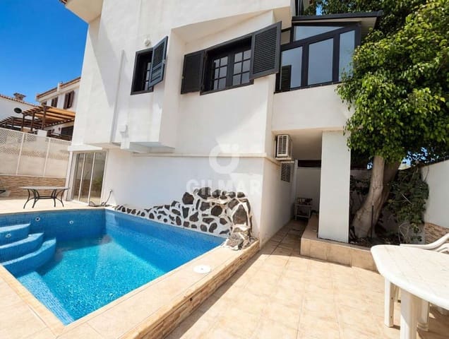 3 soverom Kjedet enebolig til salgs i Costa del Silencio, Arona med svømmebasseng - € 425 000 (Ref: 9824057)