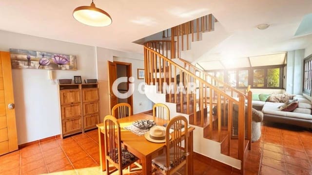 3 sovrum Semi-fristående Villa till salu i Costa del Silencio, Arona med pool - 425 000 € (Ref: 9824057)