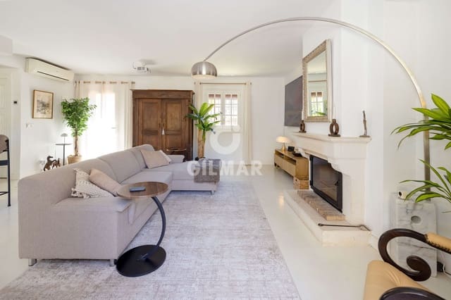 2 camera da letto Villetta a Schiera in vendita in Guadalmina Baja, Marbella con piscina garage - 689.000 € (Rif: 9824058)