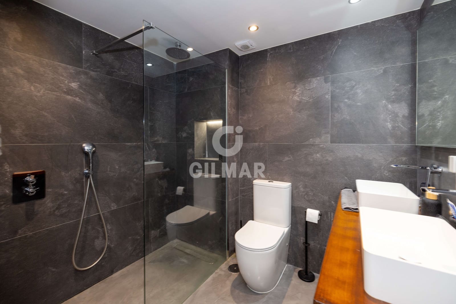 2 camera da letto Villetta a Schiera in vendita in Guadalmina con piscina garage - 689.000 € (Rif: 9824058)