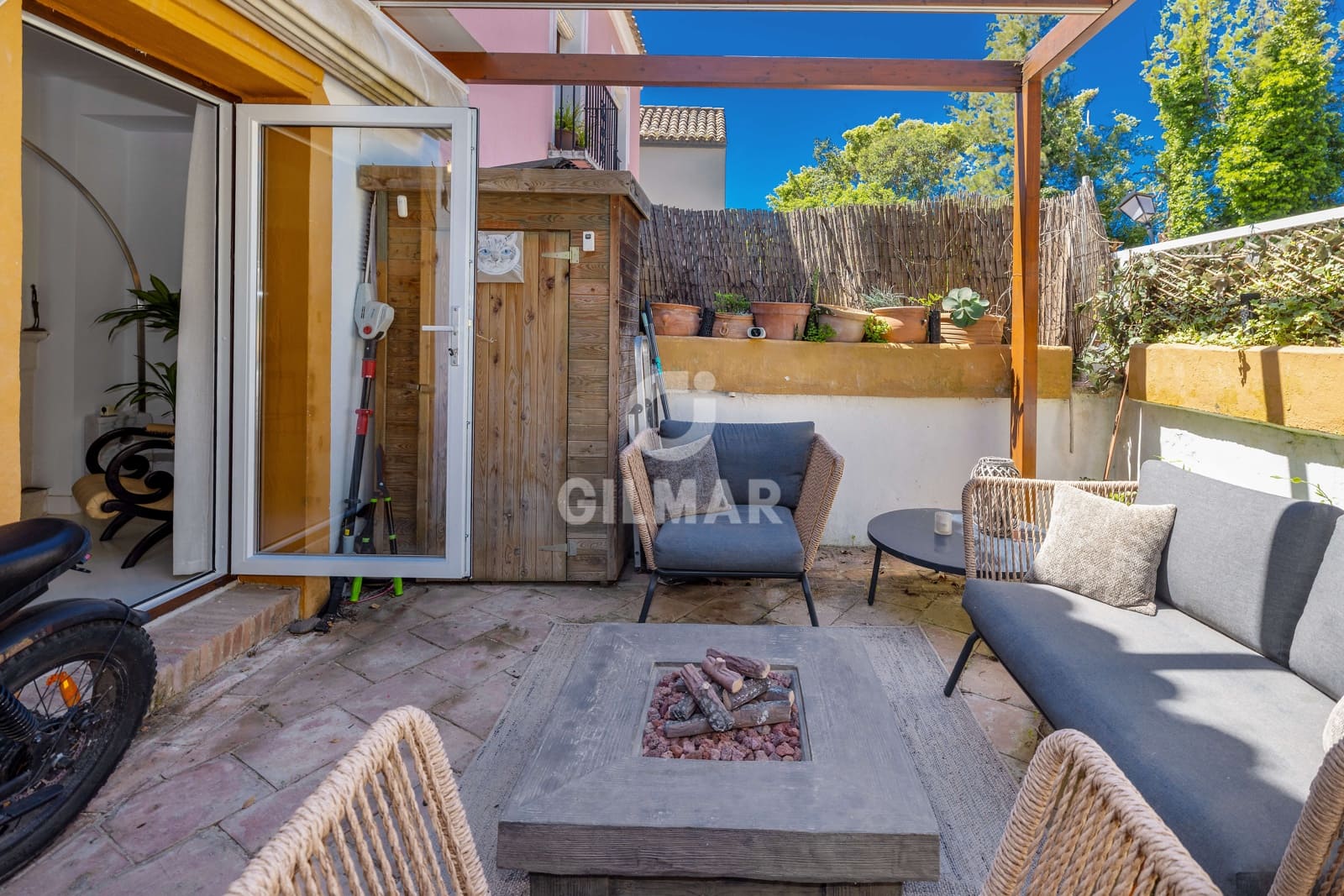 2 camera da letto Villetta a Schiera in vendita in Guadalmina con piscina garage - 689.000 € (Rif: 9824058)