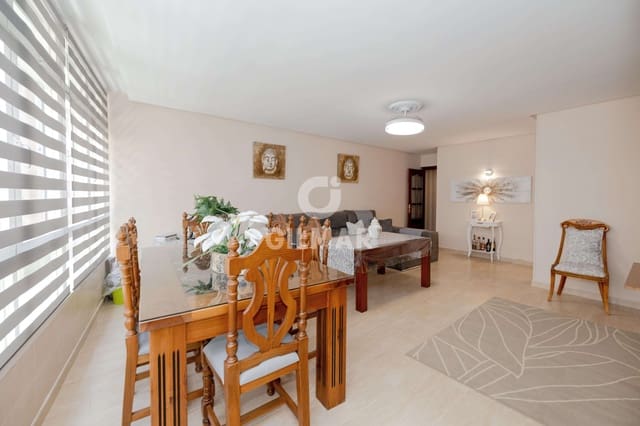 3 chambre Appartement à vendre à Huerta Nueva, Estepona - 499 000 € (Ref: 9825821)