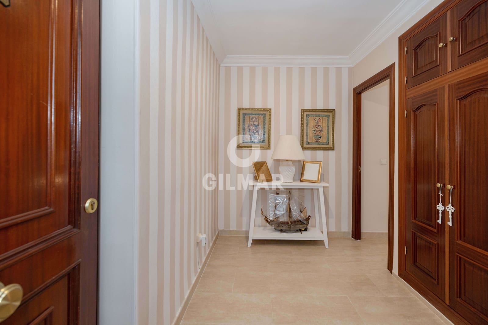 3 bedroom Flat for sale in Estepona - € 470,000 (Ref: 9825821)