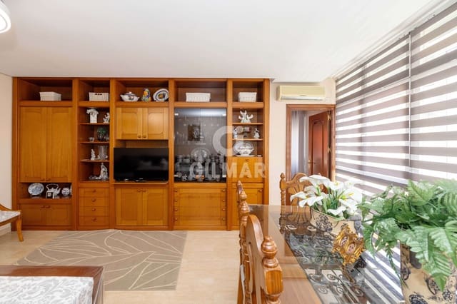 3 chambre Appartement à vendre à Huerta Nueva, Estepona - 499 000 € (Ref: 9825821)