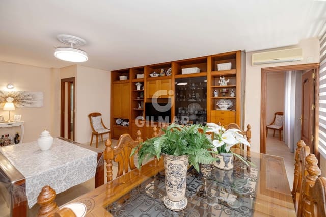 3 chambre Appartement à vendre à Huerta Nueva, Estepona - 499 000 € (Ref: 9825821)