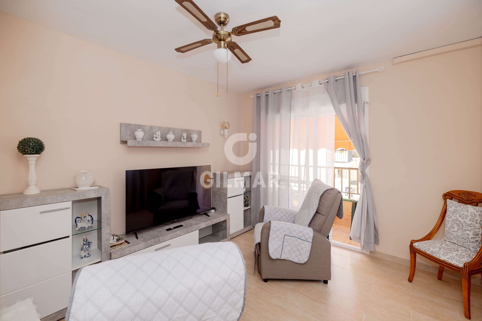 3 bedroom Flat for sale in Estepona - € 470,000 (Ref: 9825821)