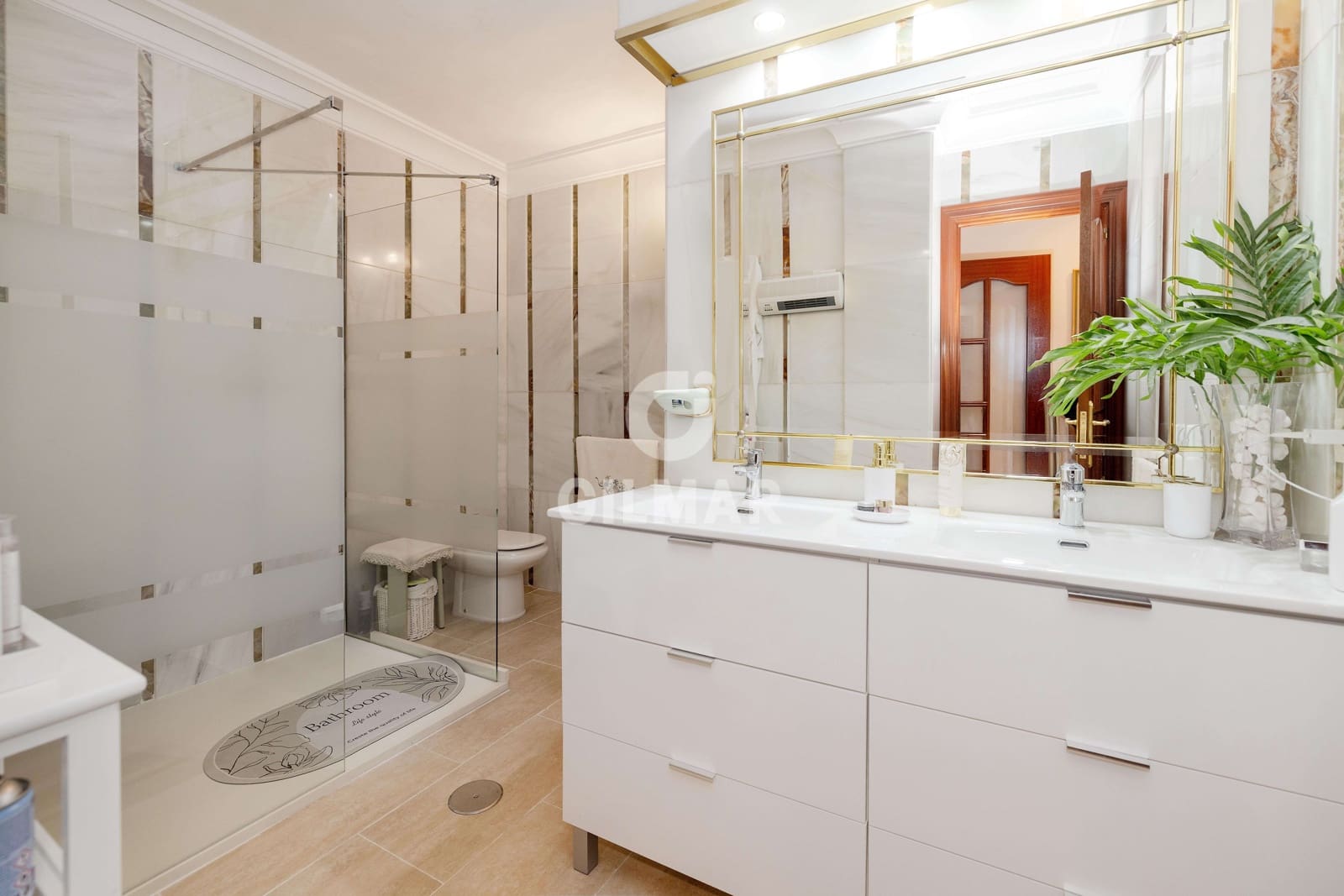 3 bedroom Flat for sale in Estepona - € 470,000 (Ref: 9825821)