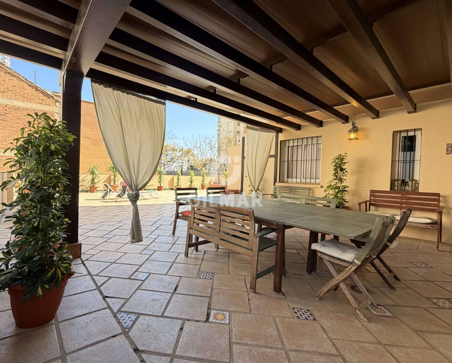 2 slaapkamer Flat te koop in Fuengirola - € 565.000 (Ref: 9827532)