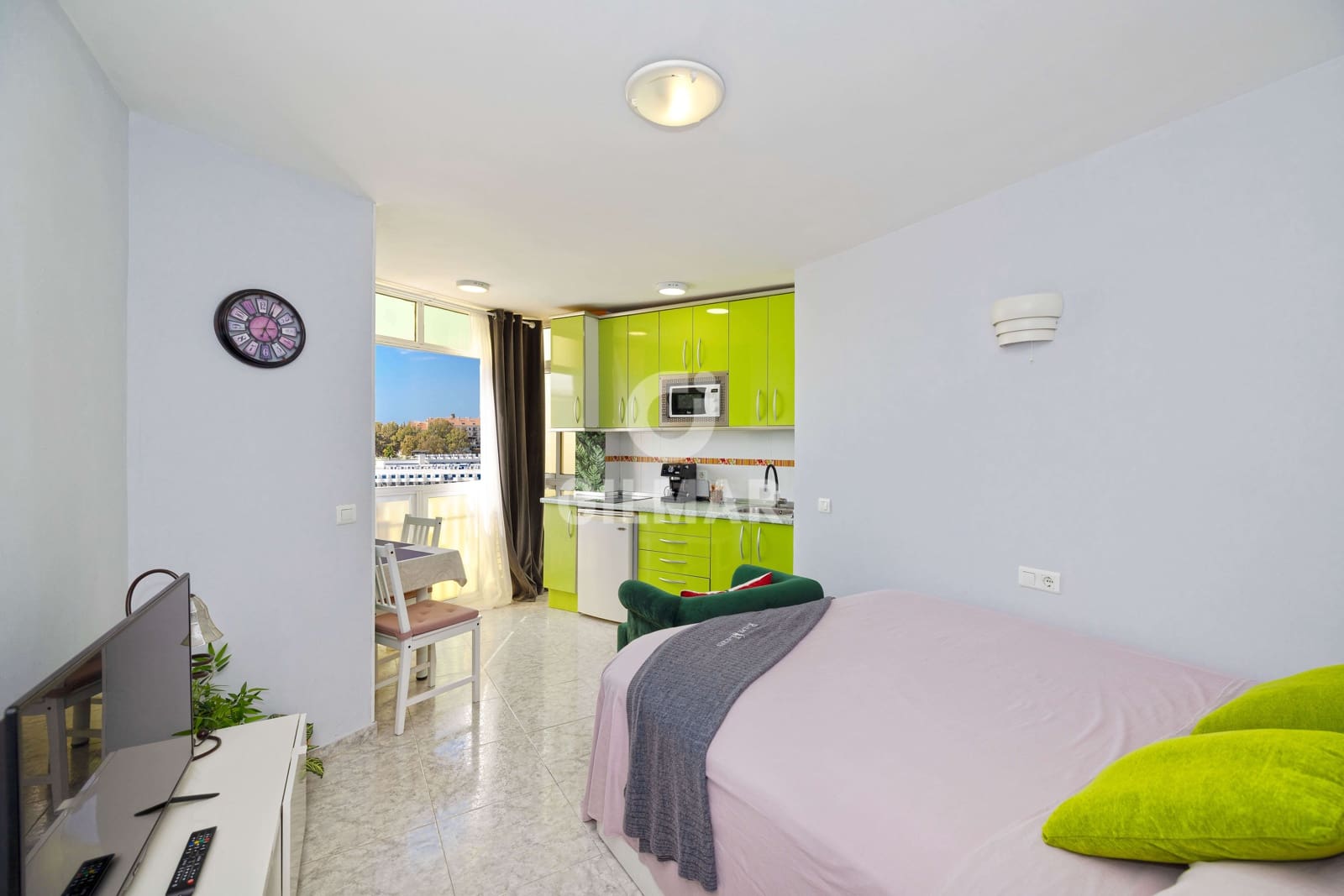 2 soverom Leilighet til salgs i Benalmadena Costa med svømmebasseng - € 365 000 (Ref: 9827534)