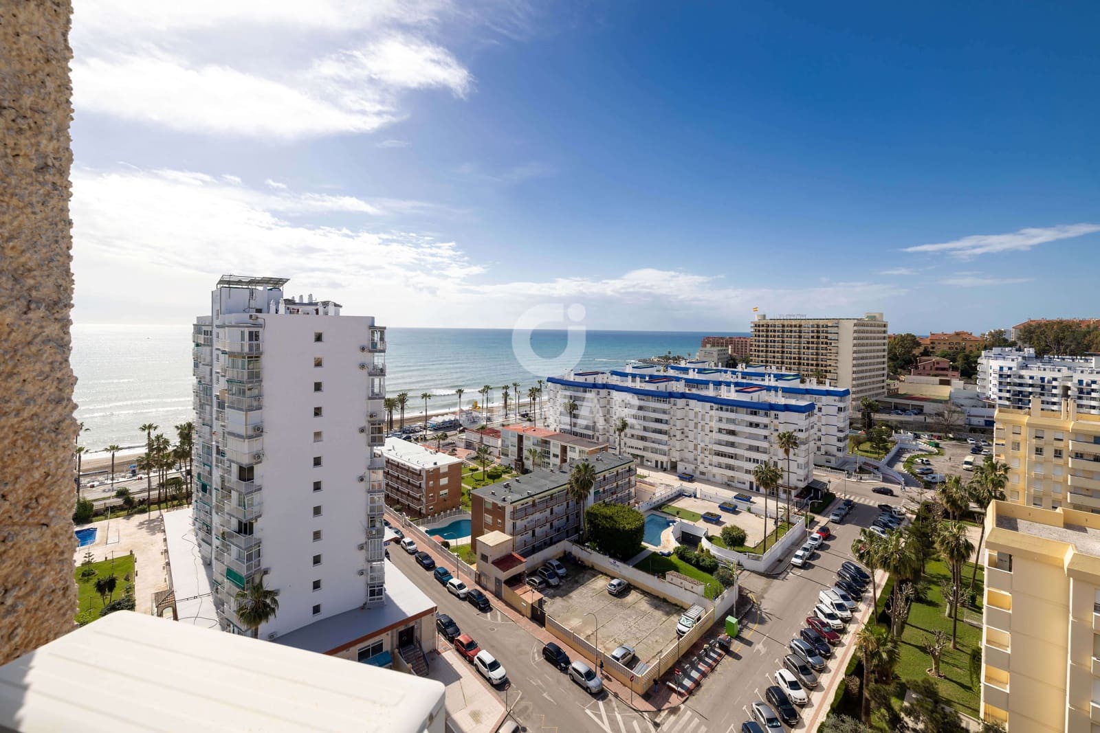 2 soverom Leilighet til salgs i Benalmadena Costa med svømmebasseng - € 365 000 (Ref: 9827534)