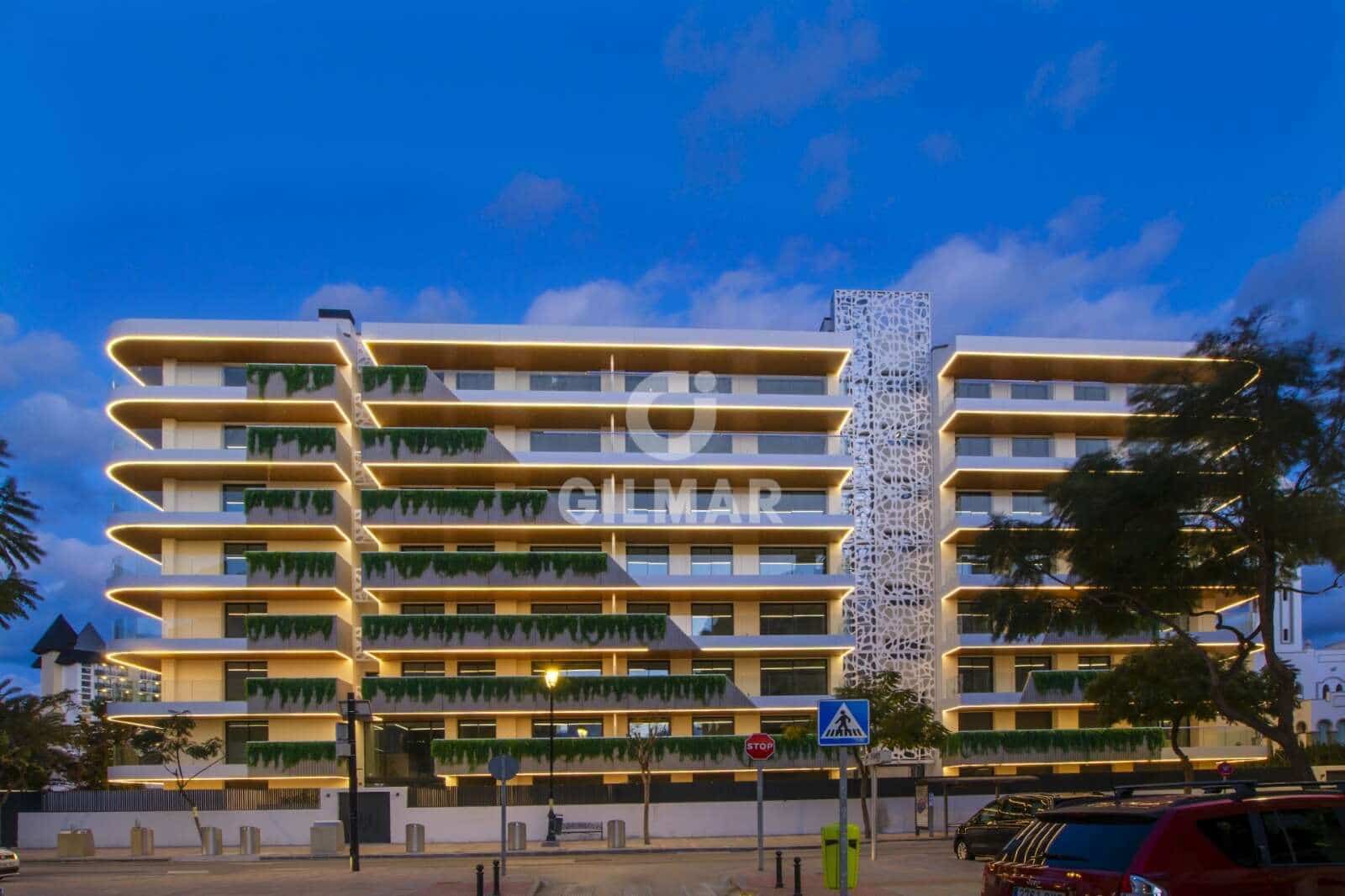2 Zimmer Wohnung zu verkaufen in Fuengirola mit Pool Garage - 659.500 € (Ref: 9827536)