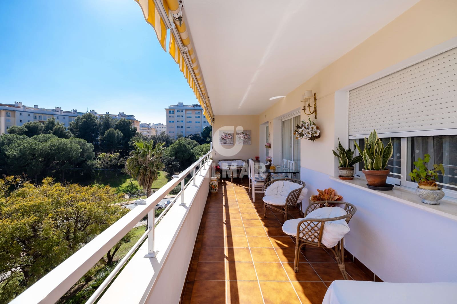 2 soverom Leilighet til salgs i Benalmadena Costa med svømmebasseng garasje - € 424 200 (Ref: 9827537)
