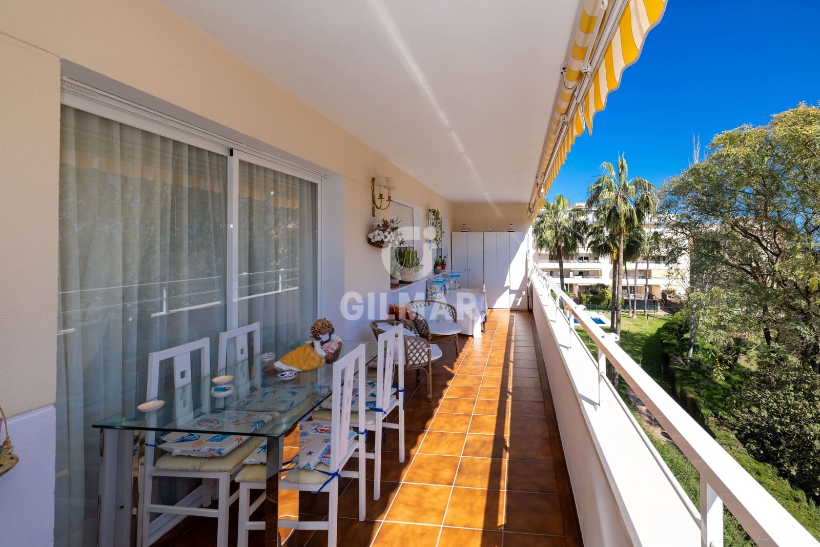 2 soverom Leilighet til salgs i Benalmadena Costa med svømmebasseng garasje - € 424 200 (Ref: 9827537)