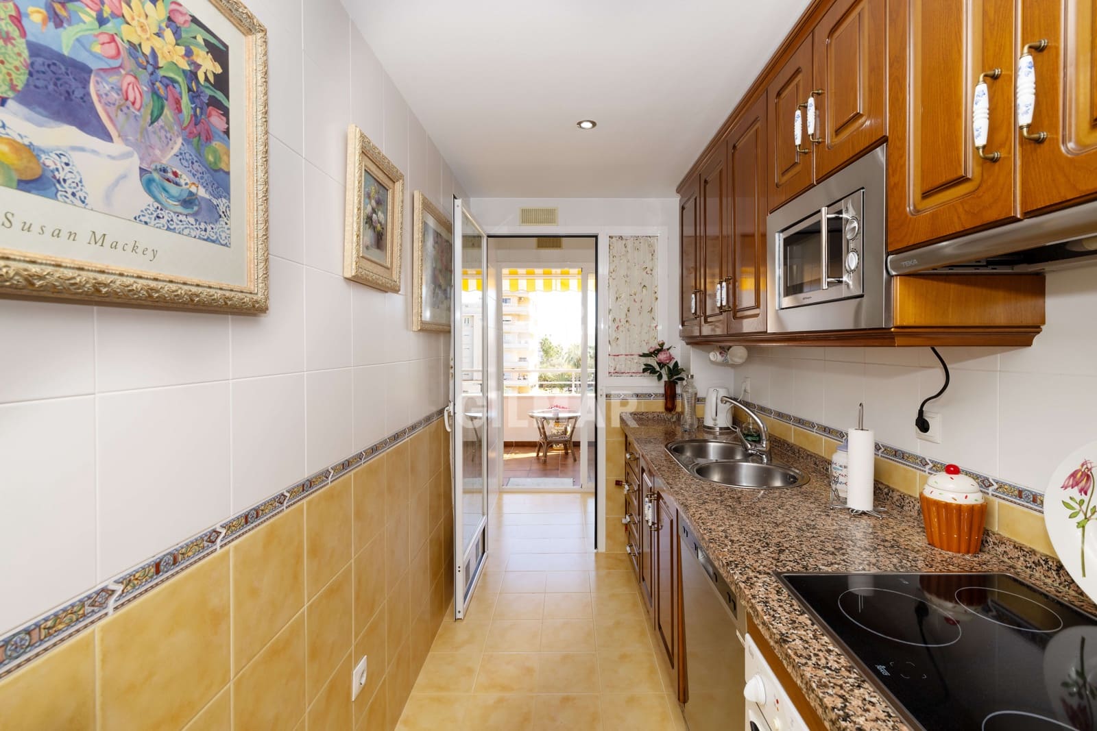 2 soverom Leilighet til salgs i Benalmadena Costa med svømmebasseng garasje - € 424 200 (Ref: 9827537)