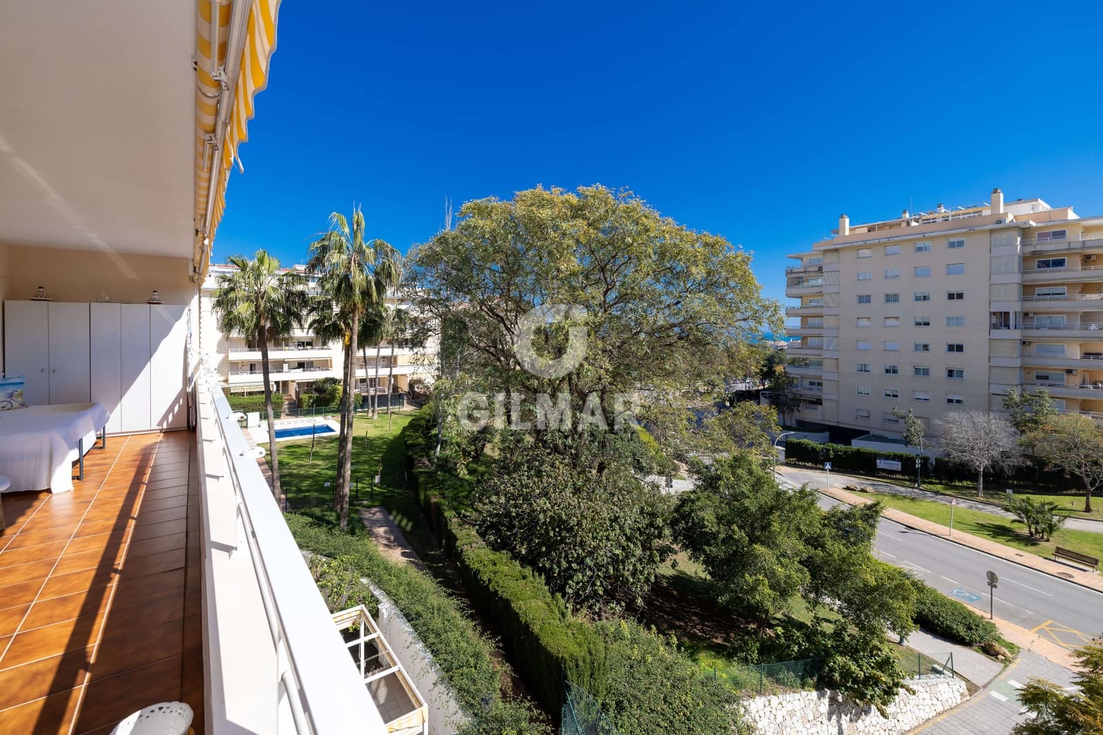 2 soverom Leilighet til salgs i Benalmadena Costa med svømmebasseng garasje - € 424 200 (Ref: 9827537)