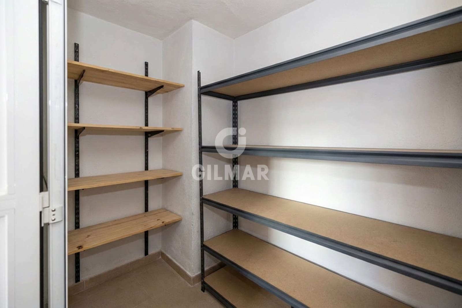 Piso de 3 habitaciones en Torremolinos en venta con piscina garaje - 359.000 € (Ref: 9827538)