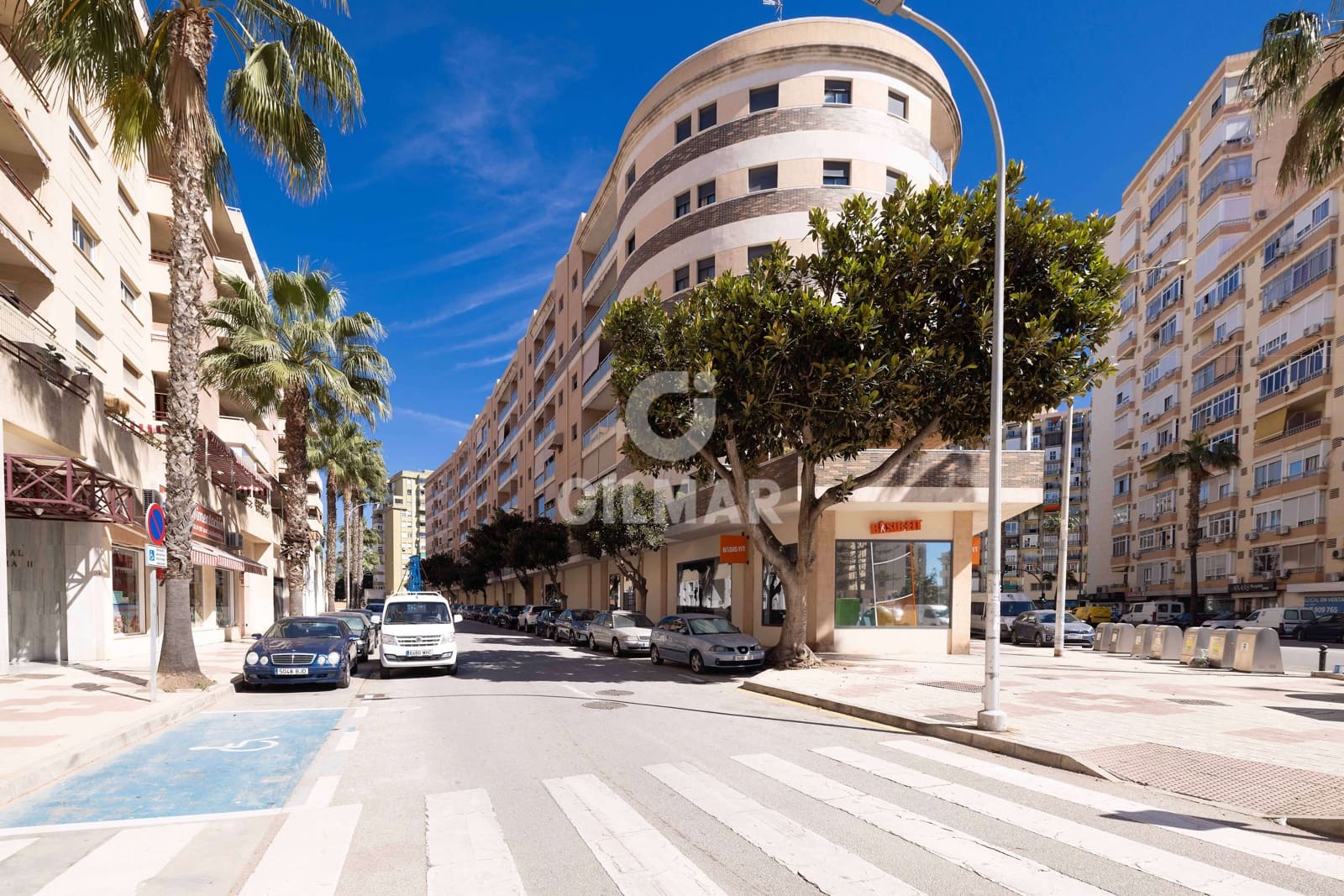 2 bedroom Flat for sale in Torremolinos with garage - € 370,000 (Ref: 9827539)