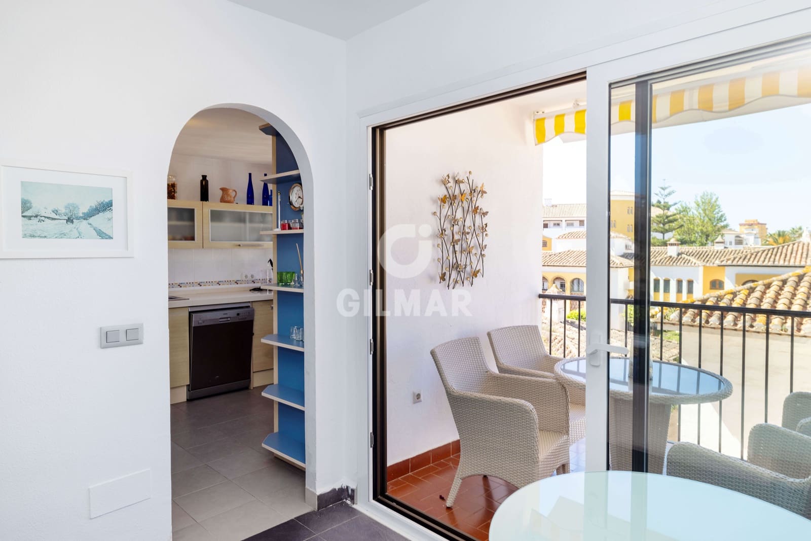 2 slaapkamer Flat te koop in Fuengirola met zwembad - € 549.000 (Ref: 9827542)