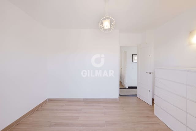 2 soverom Leilighet til salgs i Centro ciudad, Fuengirola med svømmebasseng - € 549 000 (Ref: 9827542)