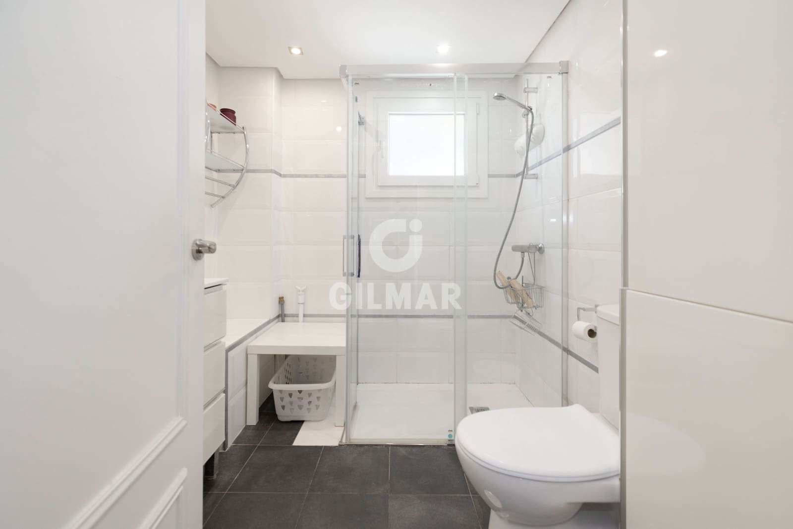 2 slaapkamer Flat te koop in Fuengirola met zwembad - € 549.000 (Ref: 9827542)