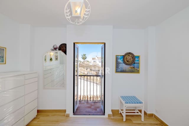 2 soverom Leilighet til salgs i Centro ciudad, Fuengirola med svømmebasseng - € 549 000 (Ref: 9827542)