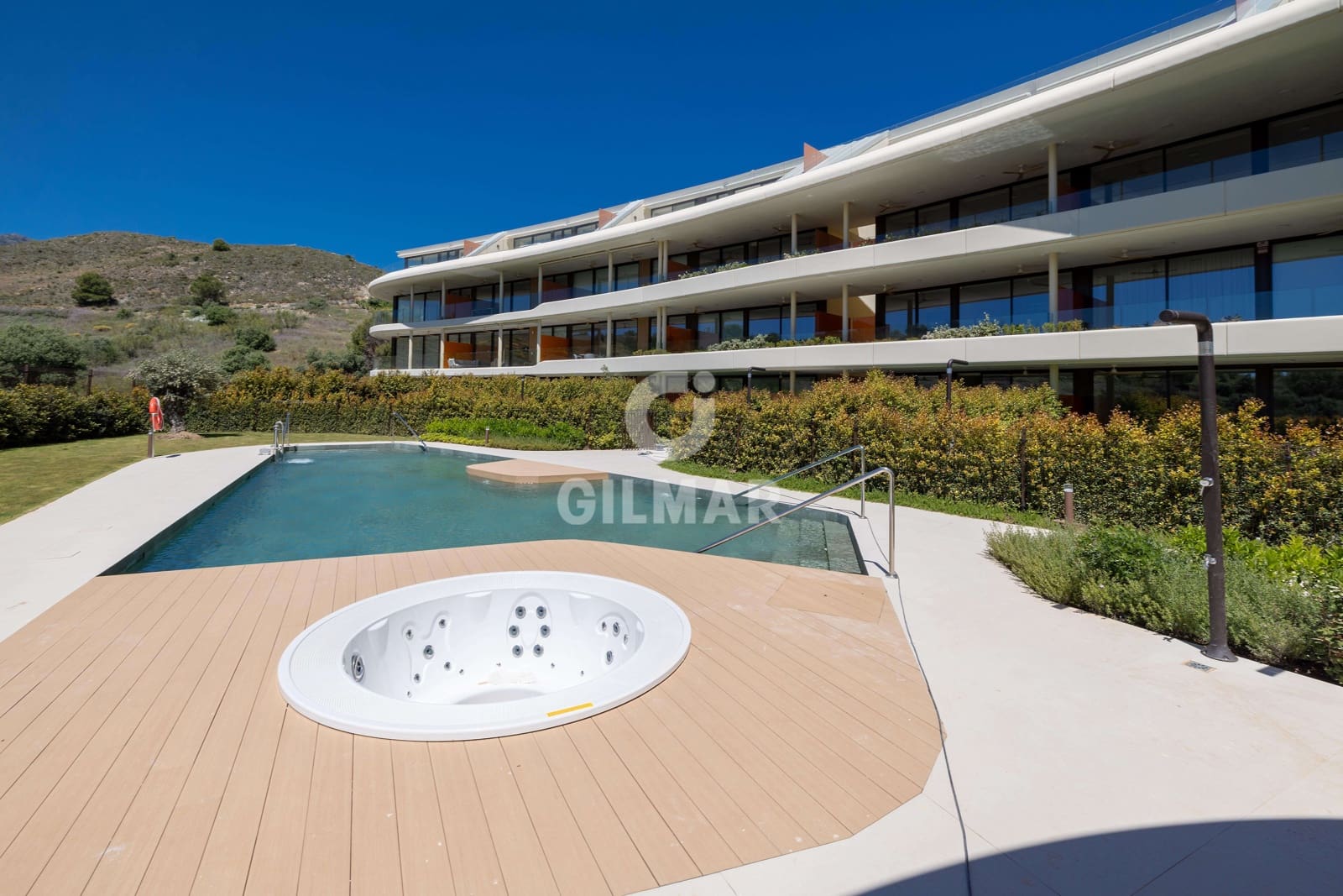 2 sypialnia Mieszkanie na sprzedaż w Fuengirola z basenem garażem - 729 000 € (Ref: 9827543)