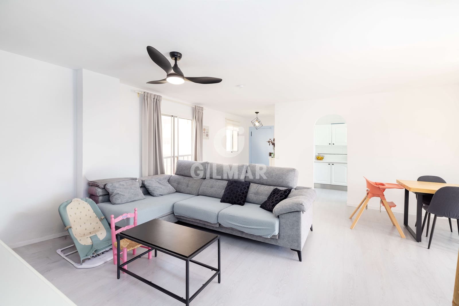 3 slaapkamer Flat te koop in Las Lagunas de Mijas met zwembad - € 320.000 (Ref: 9827545)