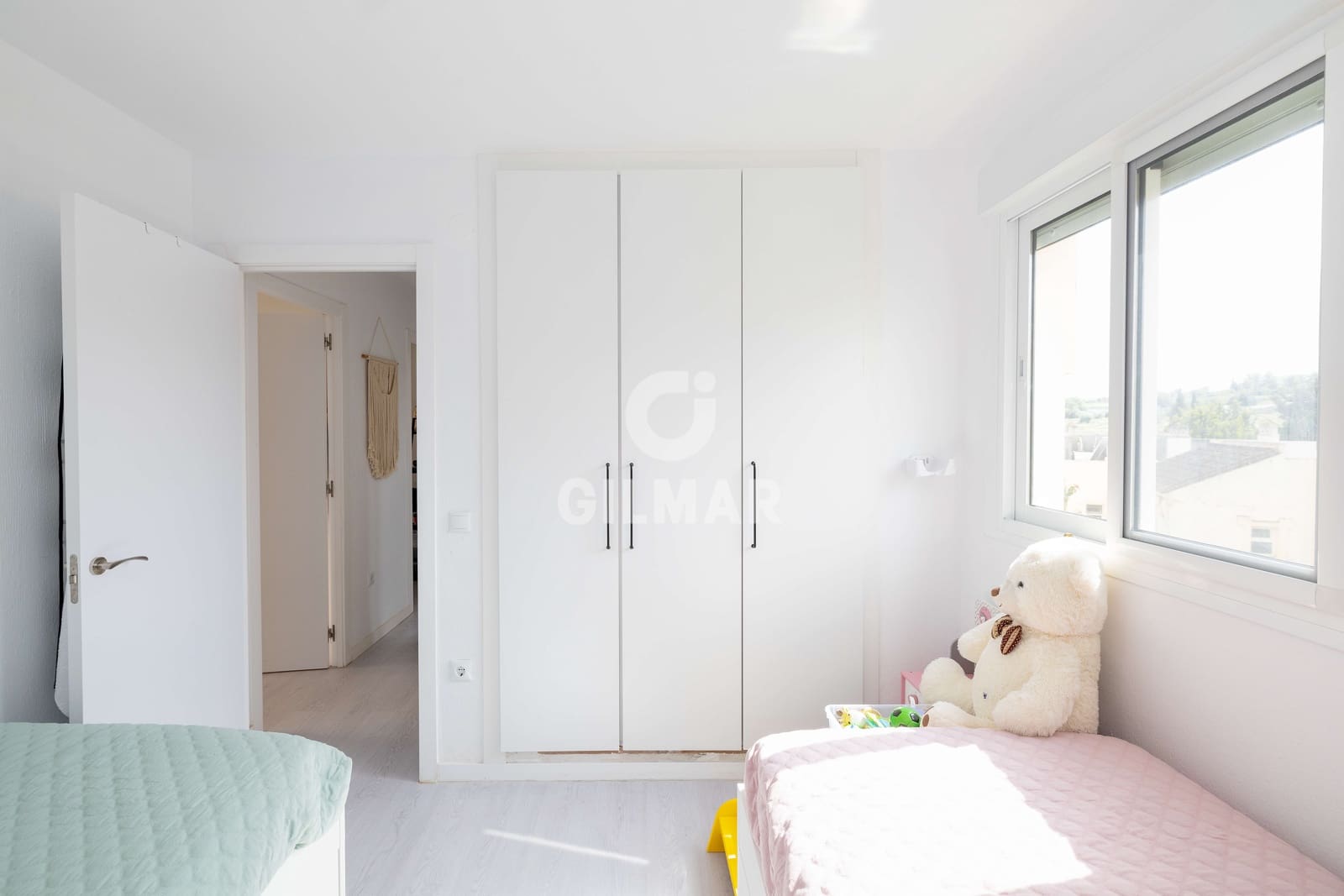 3 slaapkamer Flat te koop in Las Lagunas de Mijas met zwembad - € 320.000 (Ref: 9827545)