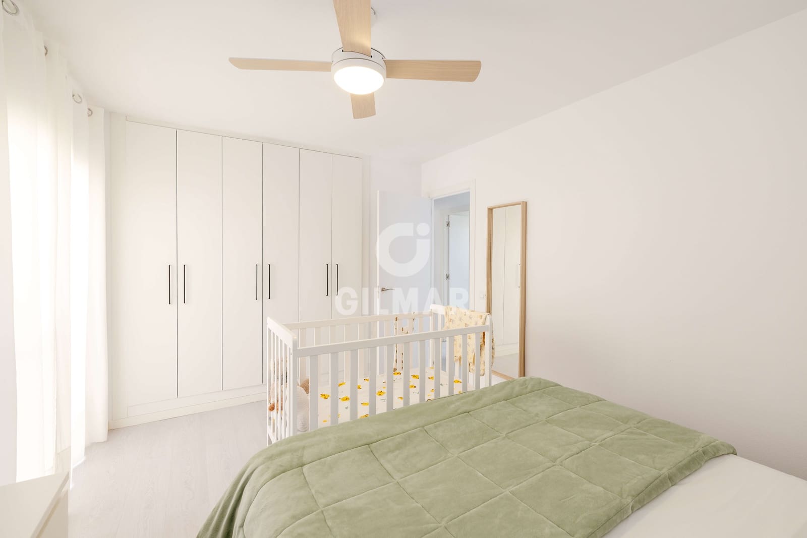 3 slaapkamer Flat te koop in Las Lagunas de Mijas met zwembad - € 320.000 (Ref: 9827545)