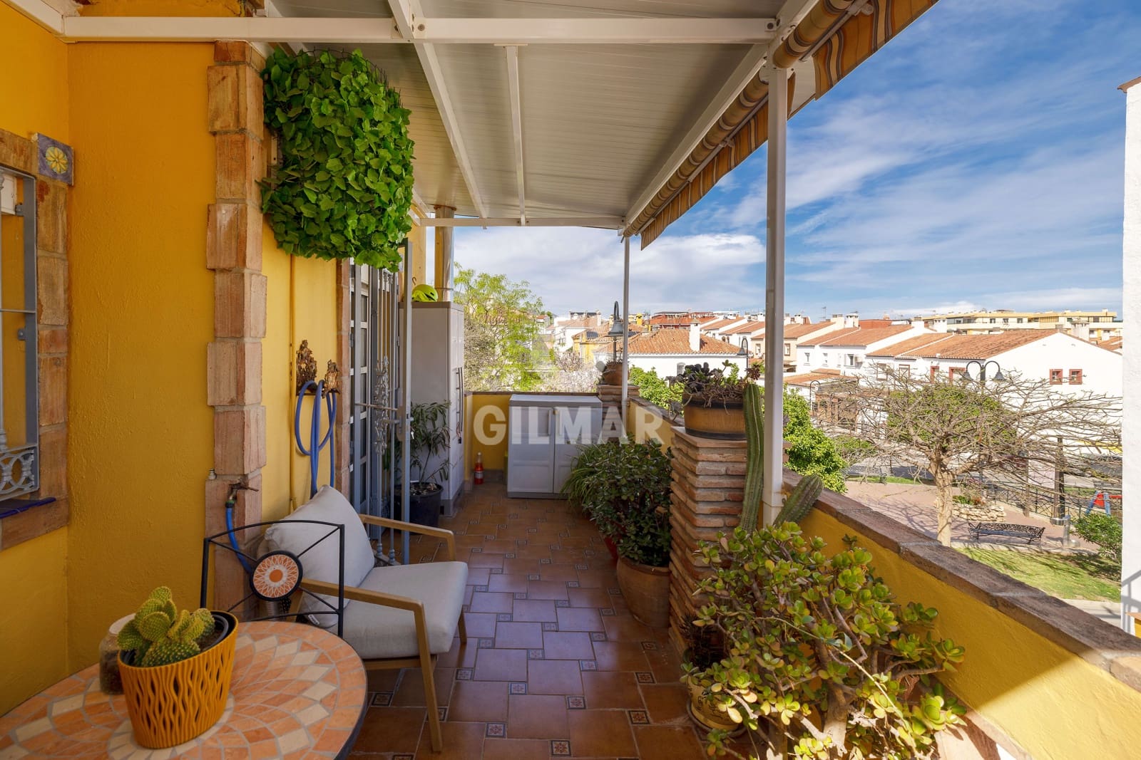 Adosado de 3 habitaciones en Las Lagunas de Mijas en venta con piscina - 470.000 € (Ref: 9827546)