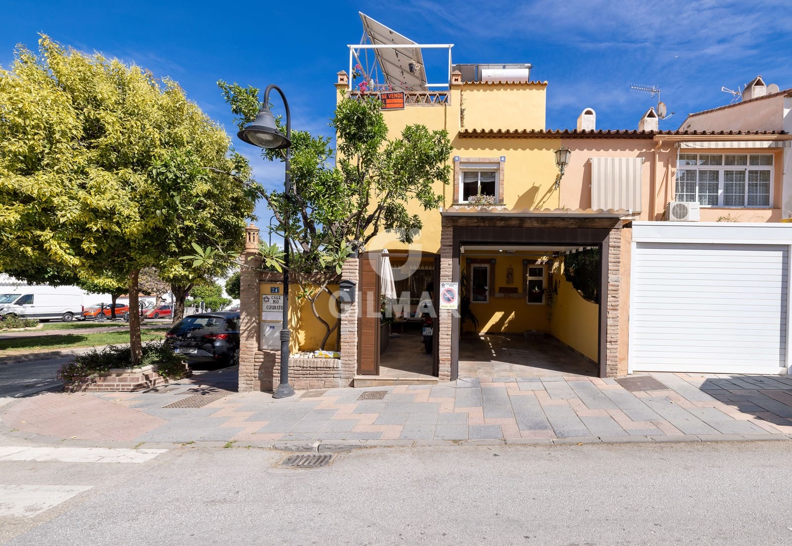 Adosado de 3 habitaciones en Las Lagunas de Mijas en venta con piscina - 470.000 € (Ref: 9827546)