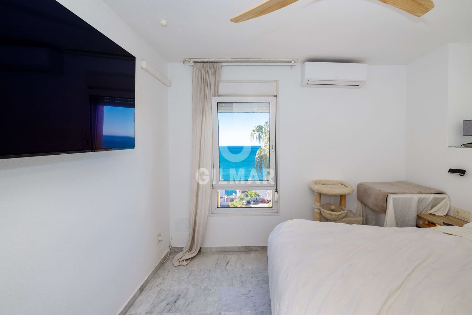 3 bedroom Flat for sale in Benalmadena Costa with pool garage - € 495,000 (Ref: 9827549)