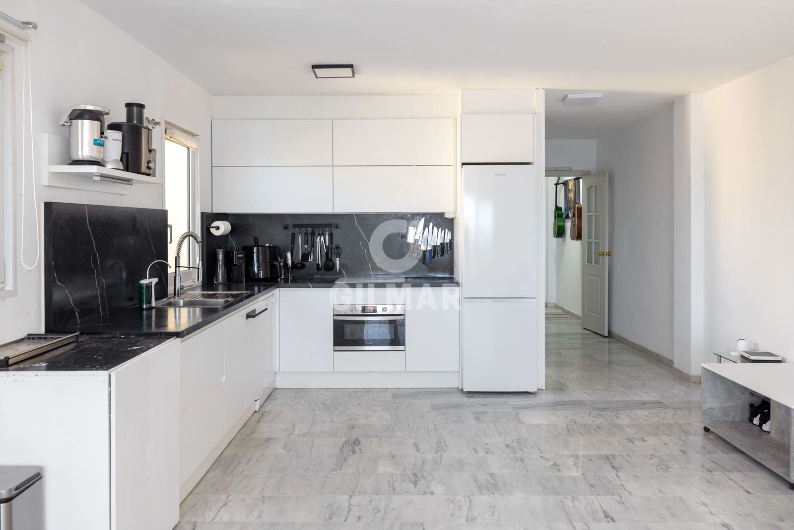 3 bedroom Flat for sale in Benalmadena Costa with pool garage - € 495,000 (Ref: 9827549)
