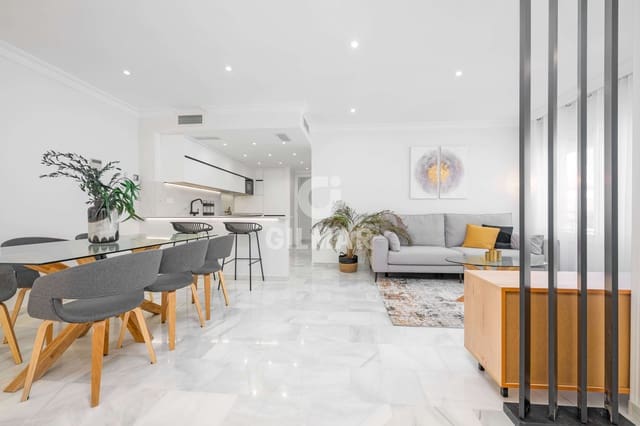 Piso de 2 habitaciones en Playa Bajadilla - Puertos, Marbella en venta - 480.000 € (Ref: 9827550)