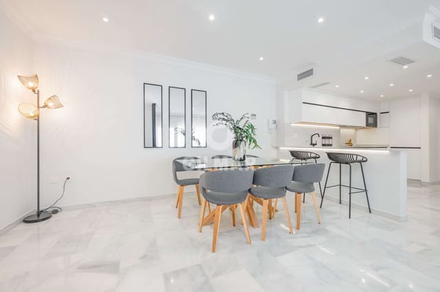 Piso de 2 habitaciones en Playa Bajadilla - Puertos, Marbella en venta - 480.000 € (Ref: 9827550)